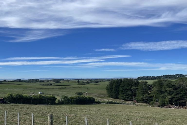 Photo of property in 101a Logan Road, Pukekawa, Tuakau, 2696