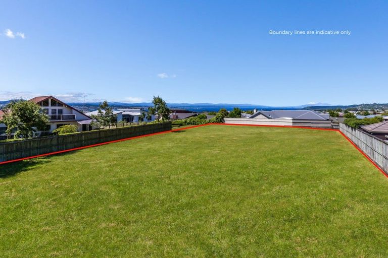 Photo of property in 9 Carpentras Way, Nukuhau, Taupo, 3330