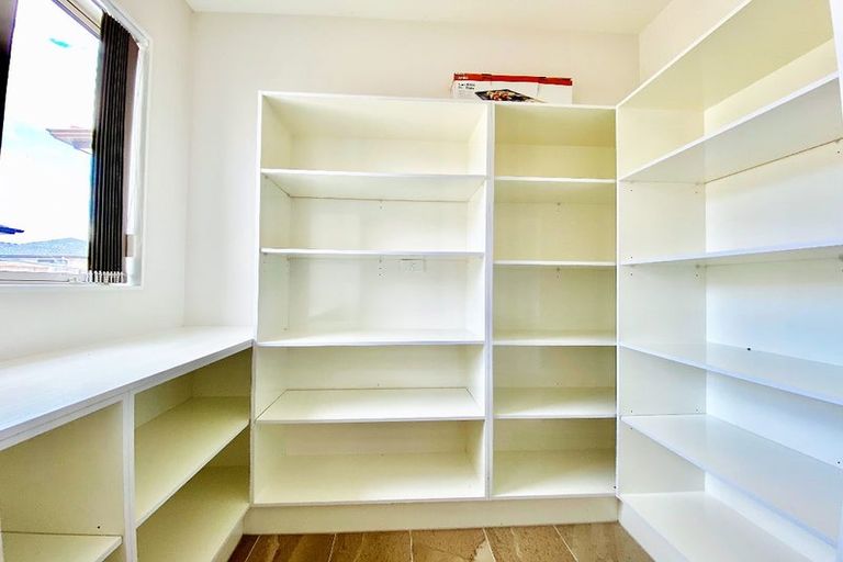 Photo of property in 28 Wellfield Drive, Papakura, 2110