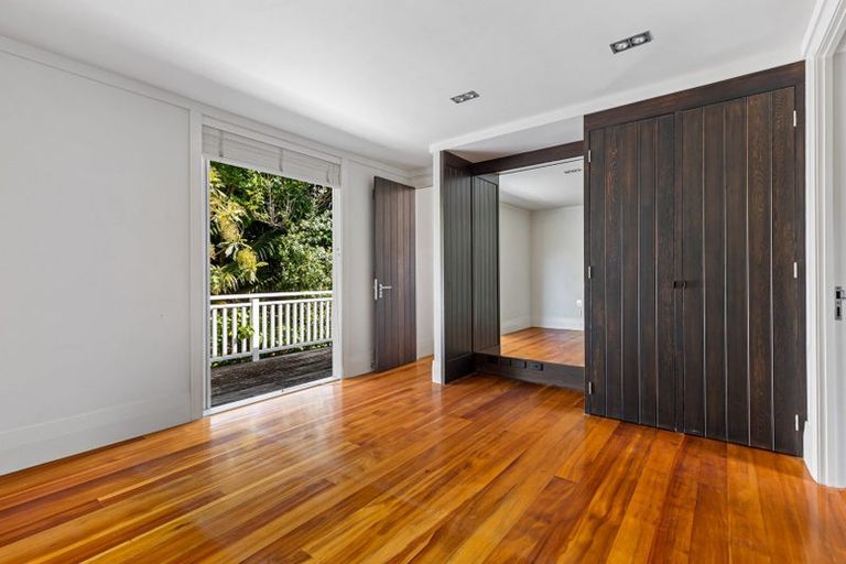 Photo of property in 5 Ringwood Street, Torbay, Auckland, 0630