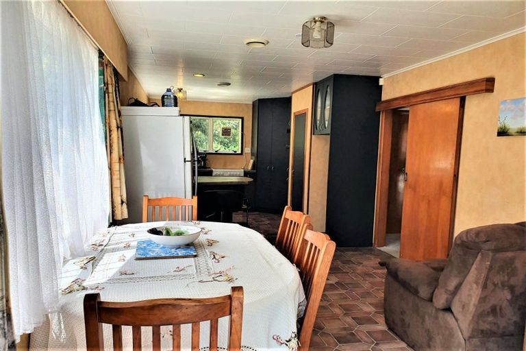 Photo of property in 42 Waiomu Valley Road, Waiomu, Thames, 3575