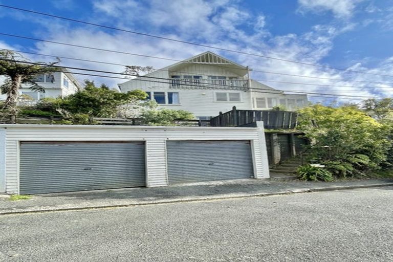 Photo of property in 14 Terawhiti Terrace, Karori, Wellington, 6012