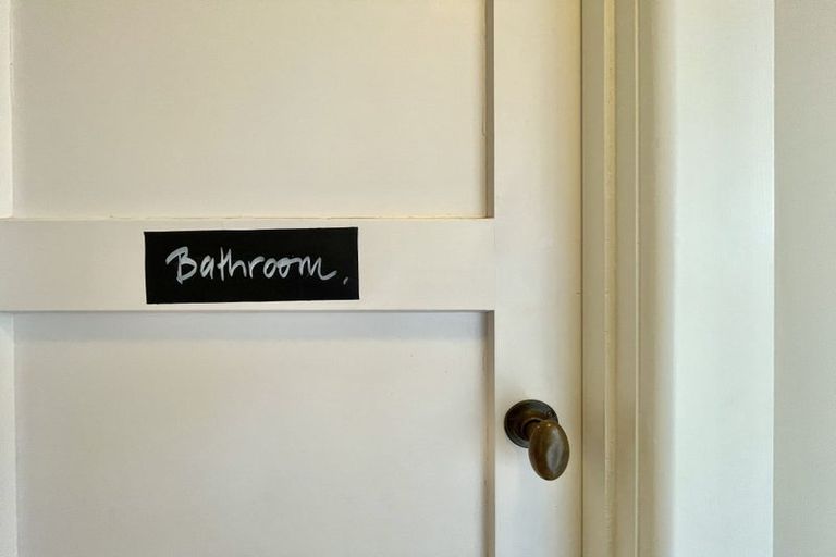 Photo of property in 2/20 Brook Street, Milford, Auckland, 0620