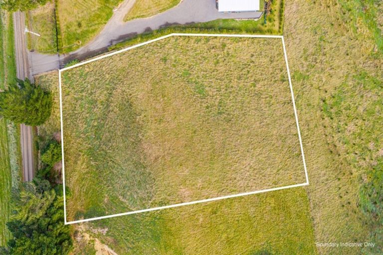 Photo of property in 638 Old Hill Road, Porangahau, 4291