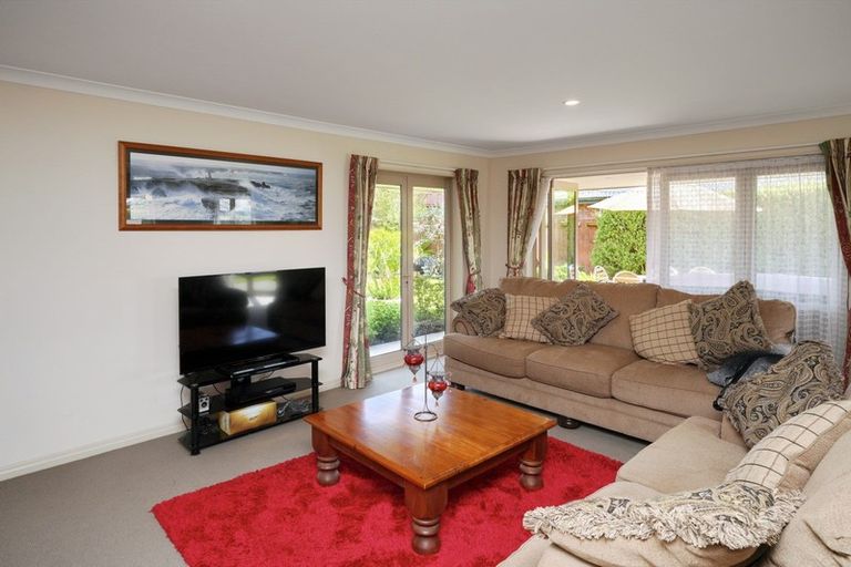 Photo of property in 102 Charles Street, Rangiora, 7400