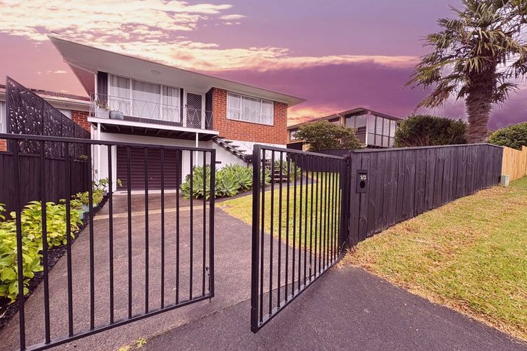 Photo of property in 1/3 Butterworth Drive, Glendene, Auckland, 0602