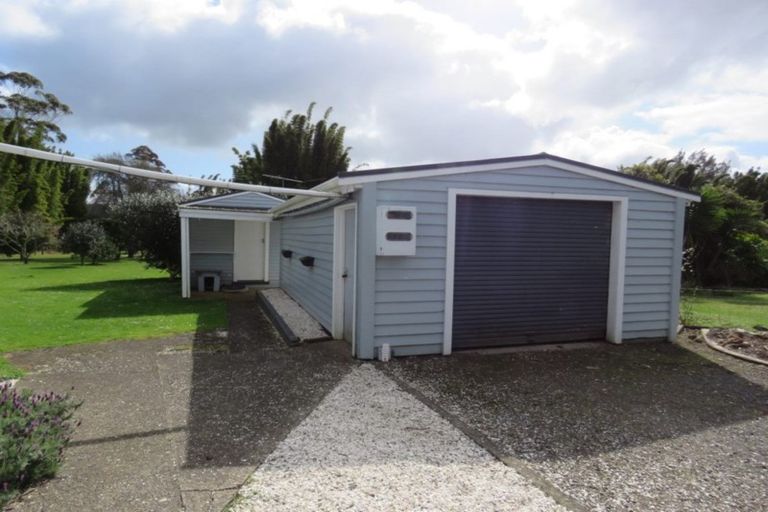 Photo of property in 28 Waimate North Road, Kerikeri, 0293