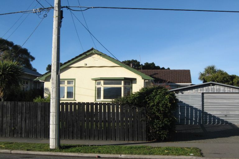 Photo of property in 123 Bowhill Road, New Brighton, Christchurch, 8083