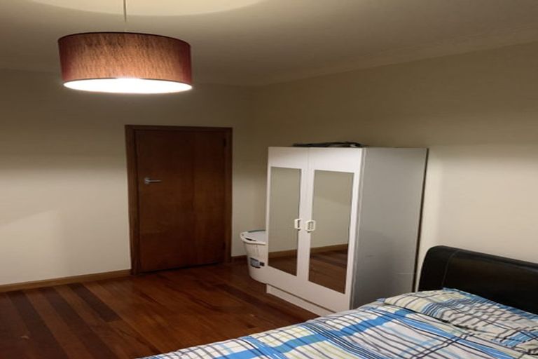 Photo of property in 14 Seaview Avenue, Northcote, Auckland, 0627