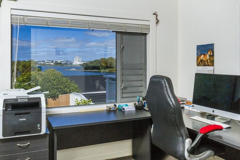 Photo of property in 11 Eric Price Avenue, Takapuna, Auckland, 0620