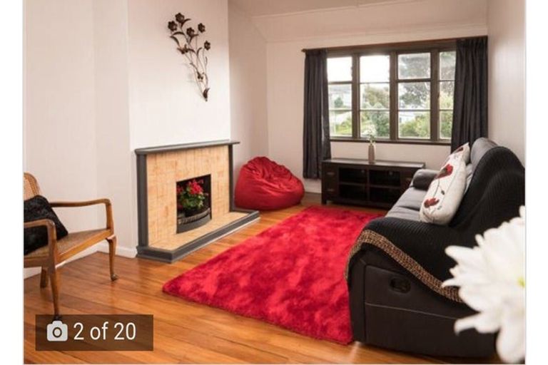 Photo of property in 29 Sidlaw Street, Strathmore Park, Wellington, 6022