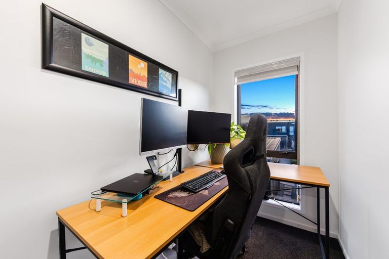 Photo of property in 36 Pennant Street, Long Bay, Auckland, 0630