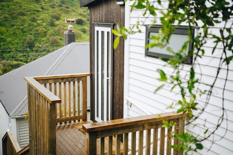 Photo of property in 3c Worcester Street, Wilton, Wellington, 6012