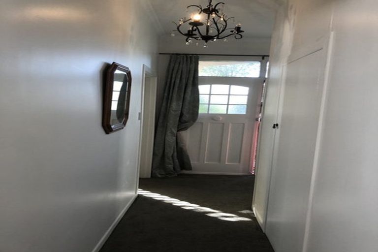 Photo of property in 429 High Street South, Carterton, 5713