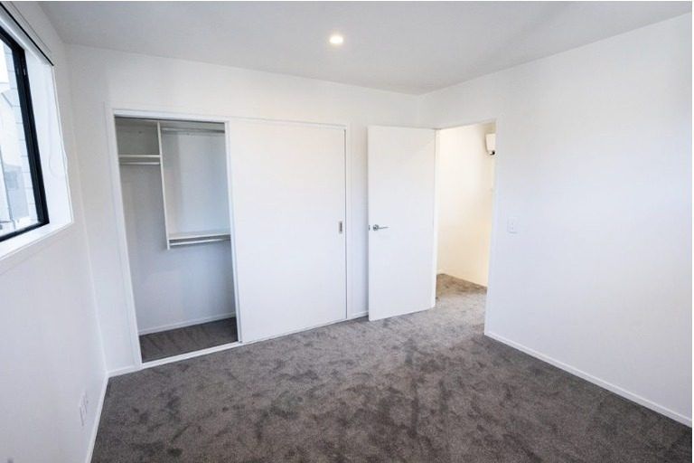 Photo of property in 6/183 Cambridge Terrace, Fairfield, Lower Hutt, 5011