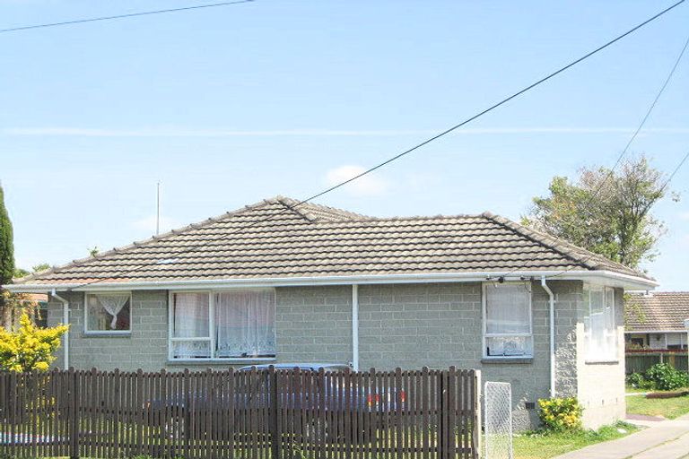Photo of property in 69 Rowses Road, Aranui, Christchurch, 8061