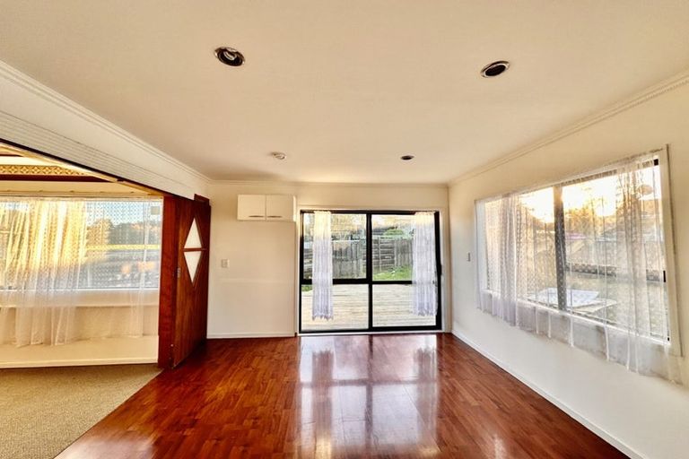 Photo of property in 13 Whitley Crescent, Otara, Auckland, 2023