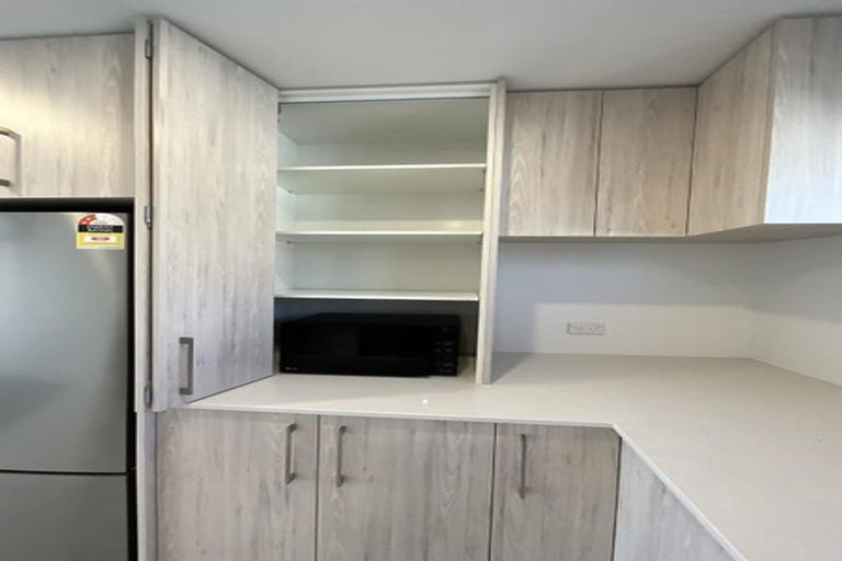 Photo of property in 3/231 Marine Parade, Seatoun, Wellington, 6022