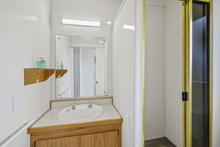 Photo of property in 47 Mere Road, Taupo, 3330