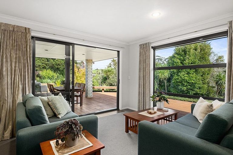 Photo of property in 71 Riddell Road, Kerikeri, 0230