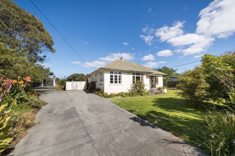 Photo of property in 1369 Tangimoana Road, Tangimoana, Palmerston North, 4473