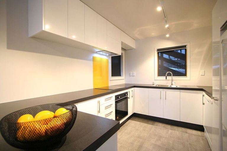 Photo of property in 20 Stafford Street, Mount Victoria, Wellington, 6011