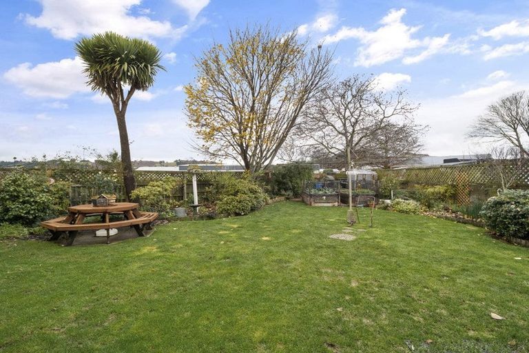 Photo of property in 12 Dryden Street, Mosgiel, 9024