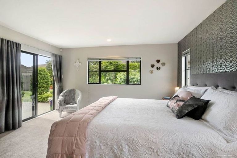 Photo of property in 7 Bronwylian Drive, Flat Bush, Auckland, 2016