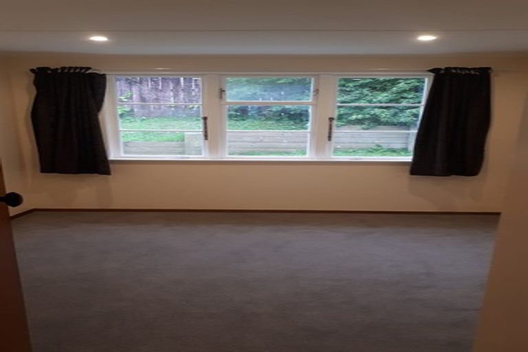 Photo of property in 7 Delaney Drive, Stokes Valley, Lower Hutt, 5019