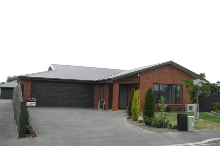 Photo of property in 12 Highwood Lane, Burnside, Christchurch, 8053