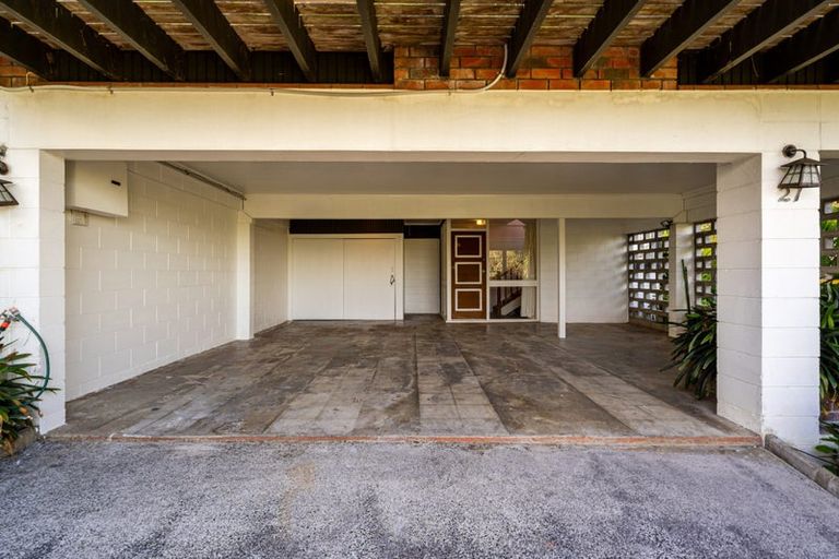 Photo of property in 21 Parr Terrace, Castor Bay, Auckland, 0620