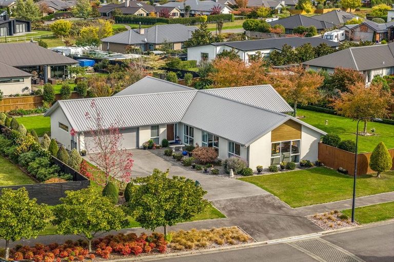 Photo of property in 13 Lynley Drive, West Melton, 7618