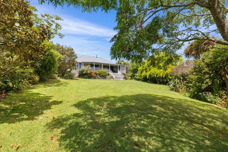 Photo of property in 306 Oneriri Road, Kaiwaka, 0573