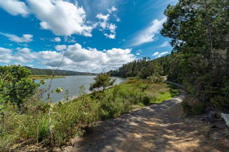 Photo of property in 671 Hikuai Settlement Road, Pauanui, Hikuai, 3579