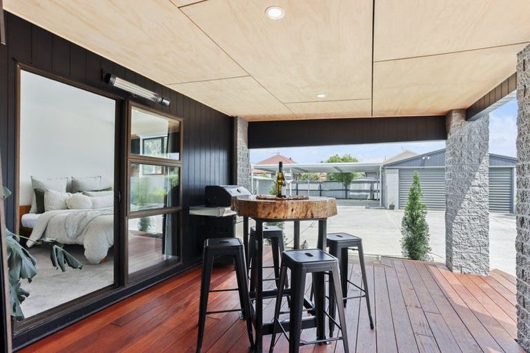 Photo of property in 13 East Belt, Rangiora, 7400