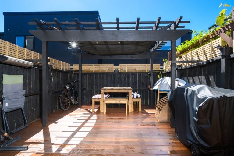 Photo of property in 60 Ivy Nola Way, Henderson, Auckland, 0612