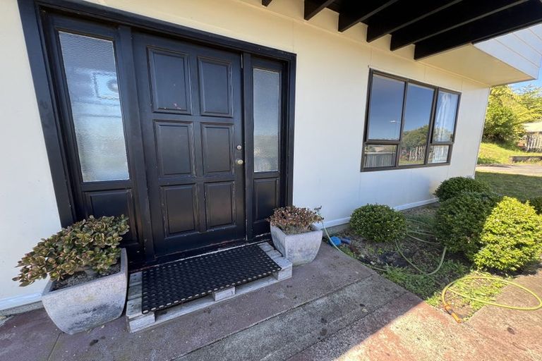 Photo of property in 27b Dominica Crescent, Grenada Village, Wellington, 6037