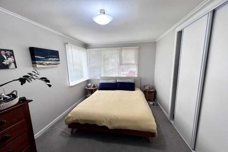 Photo of property in 1/7 Gordon Avenue, Forrest Hill, Auckland, 0620