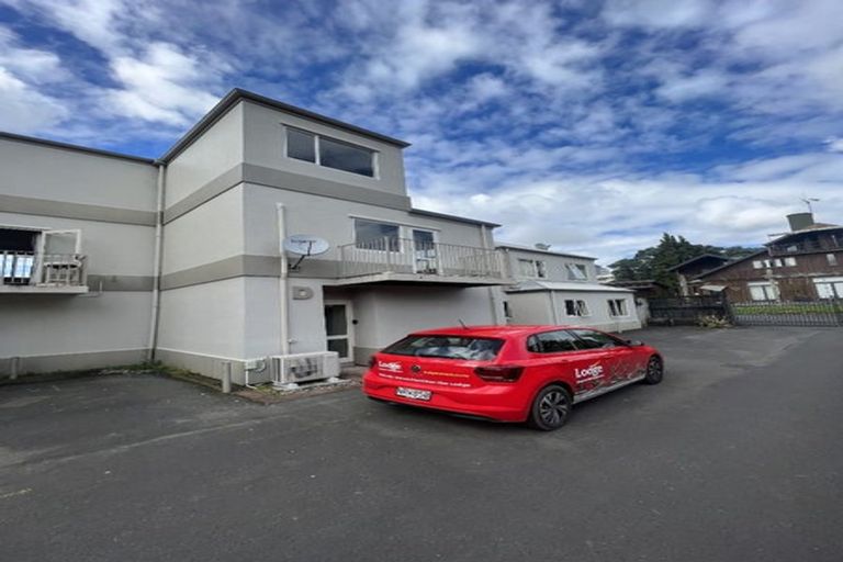 Photo of property in 29d Opoia Road, Hamilton East, Hamilton, 3216