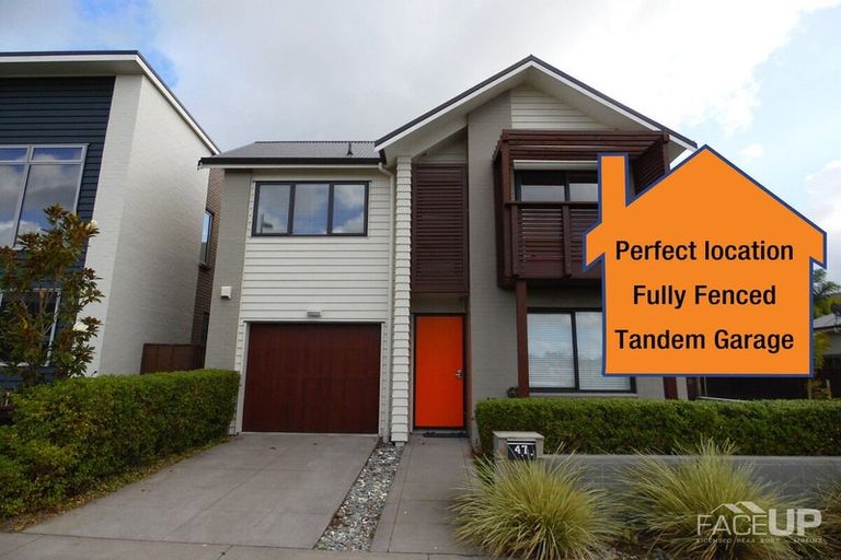 Photo of property in 47 Station Street, Hobsonville, Auckland, 0616