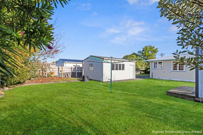 Photo of property in 36 Bowen Street, Levin, 5510
