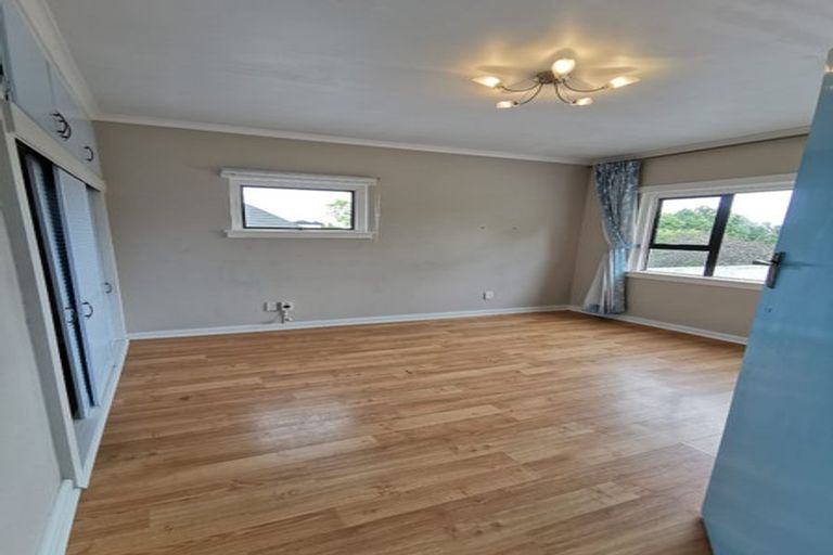 Photo of property in 67 Memorial Avenue, Ilam, Christchurch, 8053