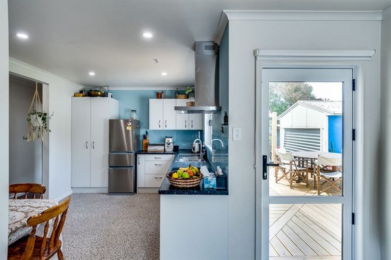 Photo of property in 1 Vogel Place, Marewa, Napier, 4110