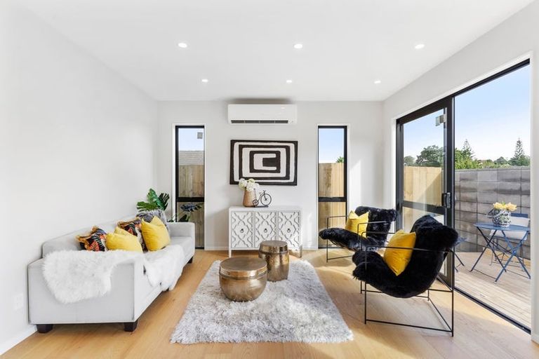 Photo of property in 44b Blakeborough Drive, Forrest Hill, Auckland, 0620