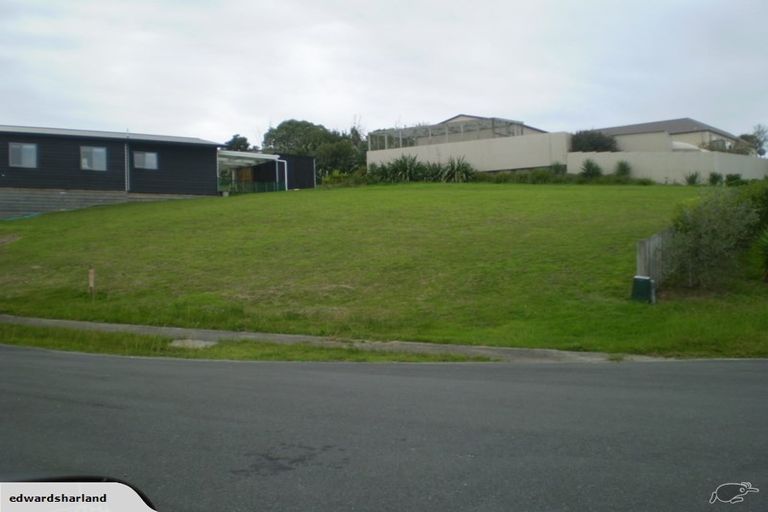 Photo of property in 9 Te Whai Street, Mangawhai Heads, Mangawhai, 0505