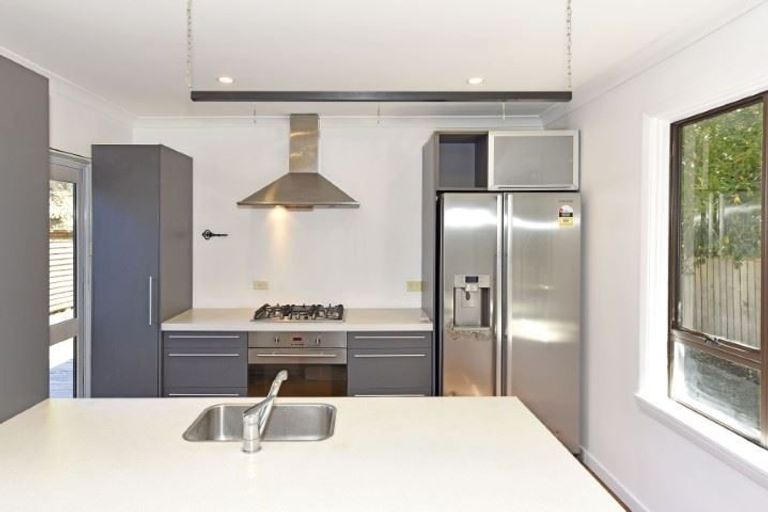 Photo of property in 6 Curletts Road, Sockburn, Christchurch, 8042