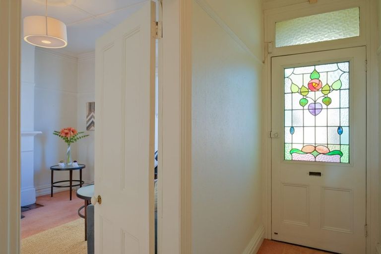 Photo of property in 2 Macnee Street, Mornington, Dunedin, 9011