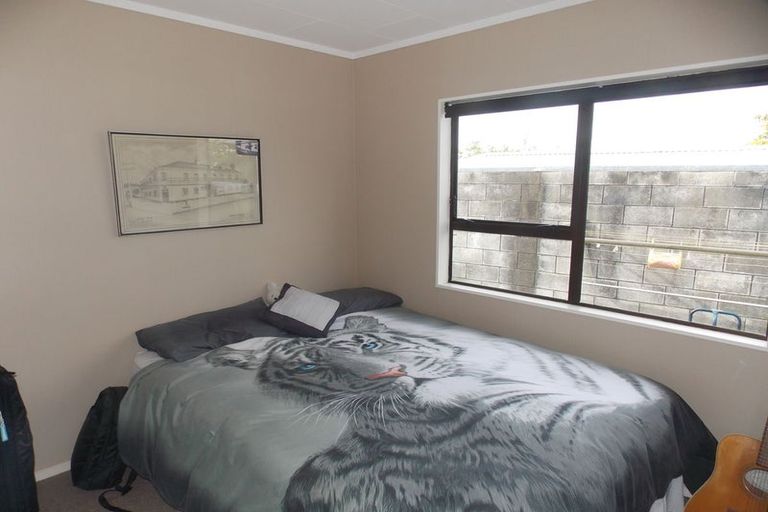 Photo of property in 1 Roots Street West, Feilding, 4702