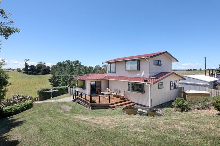 Photo of property in 270 Halcombe Road, Feilding, 4775