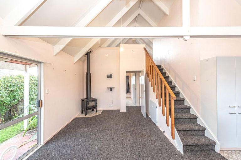 Photo of property in 6a Nikau Street, Tawhero, Whanganui, 4501